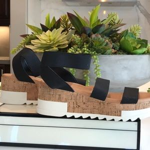 Steve Madden ankle strap wedge sandals, never worn